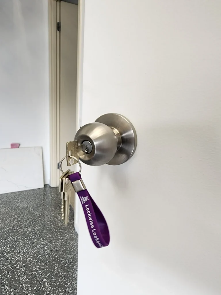 Commercial locksmith services in New Beith for workshops, offices, and businesses