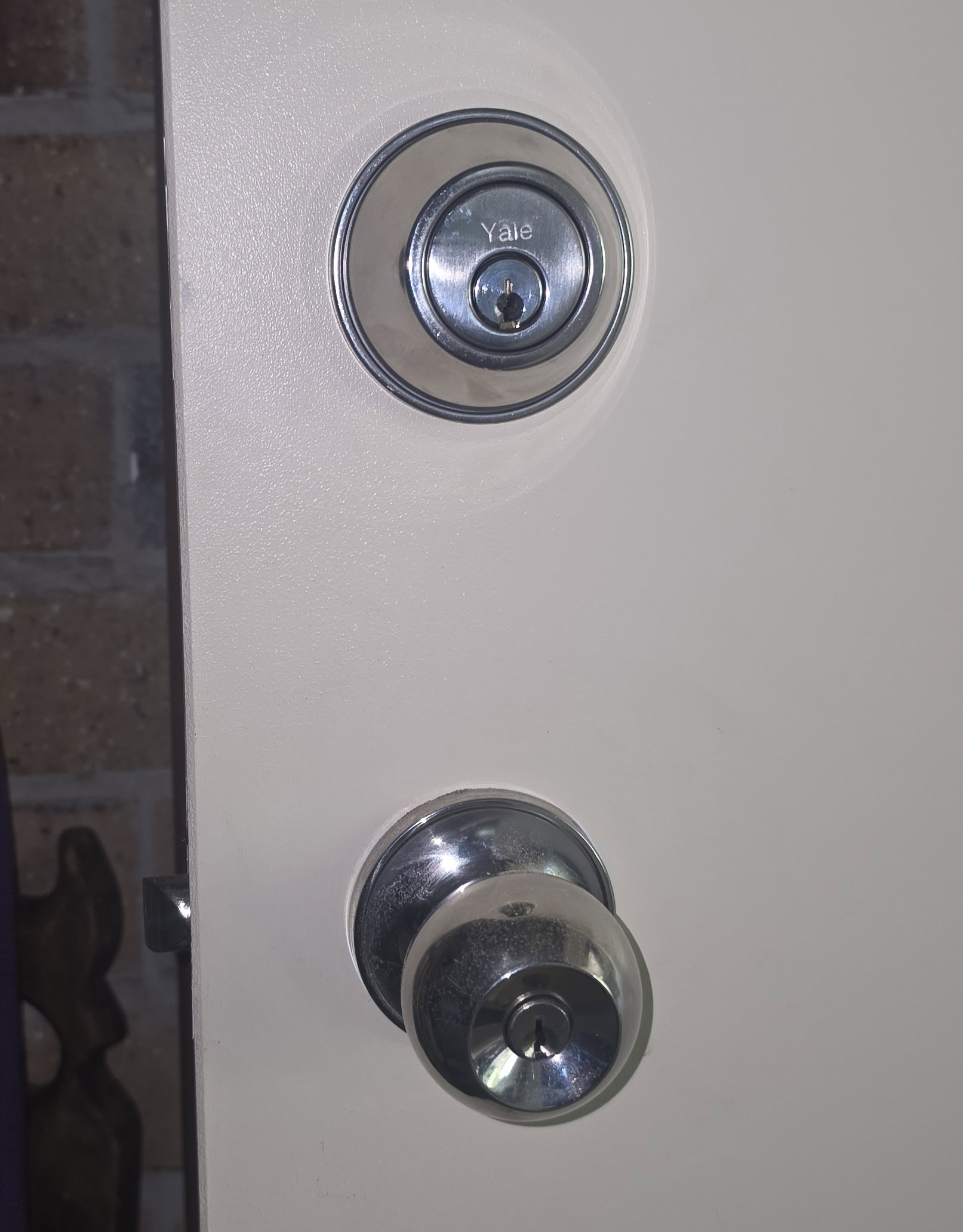 Yale deadbolt fitted to an external timber door by Lockwise Locksmiths in Parkinson